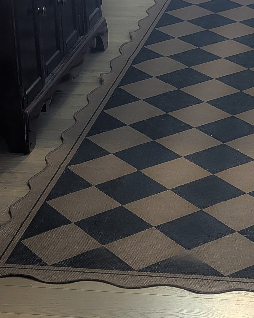 checkered runner